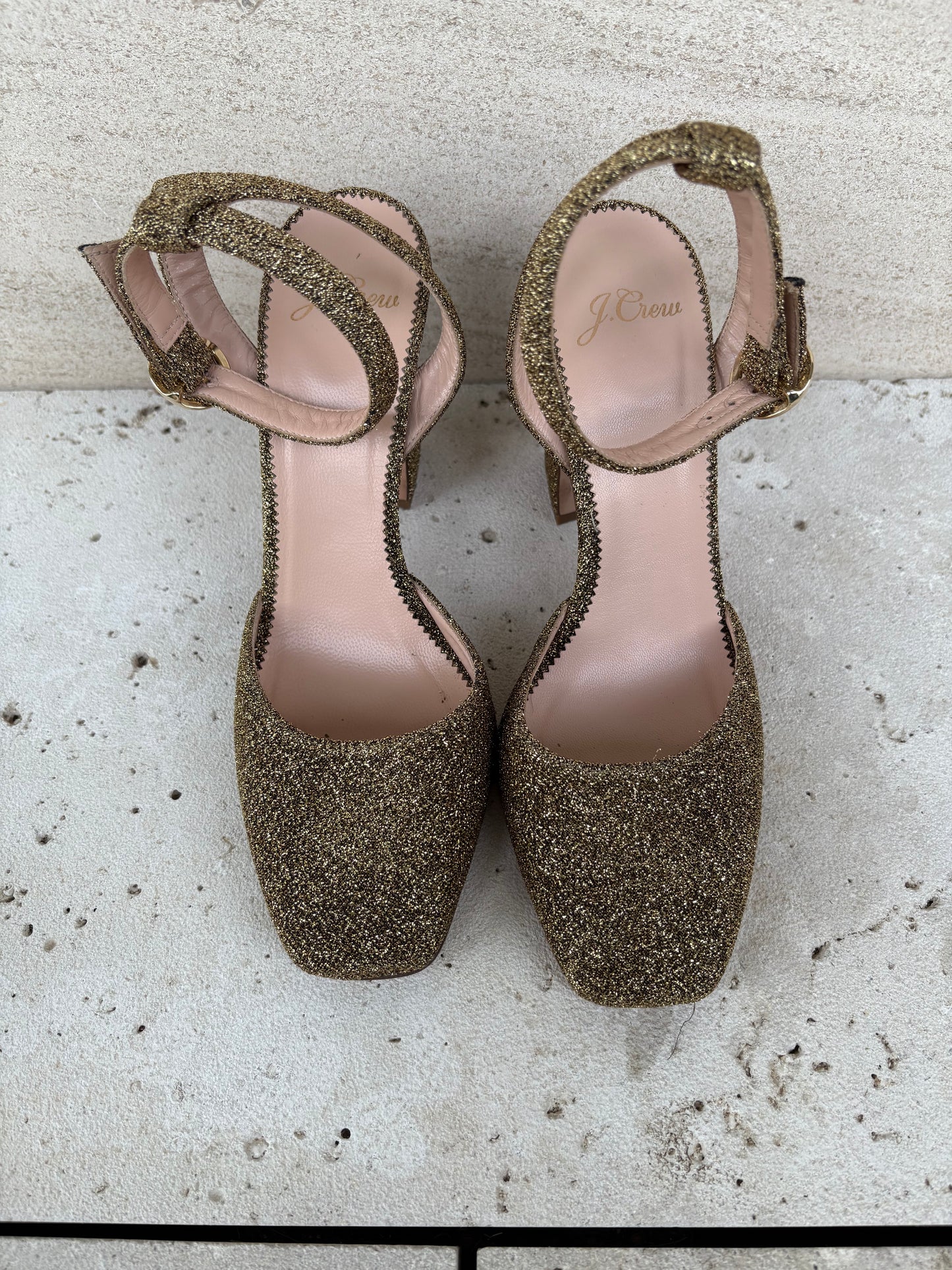 J. CREW. Tacones dorados purpurina. T 37,5