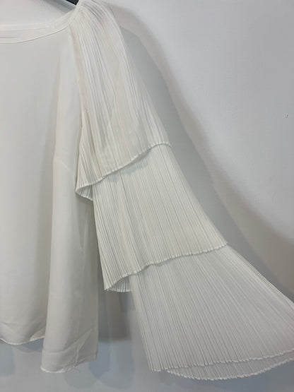 PEDRO DEL HIERRO. Blusa blanca volantes T.m