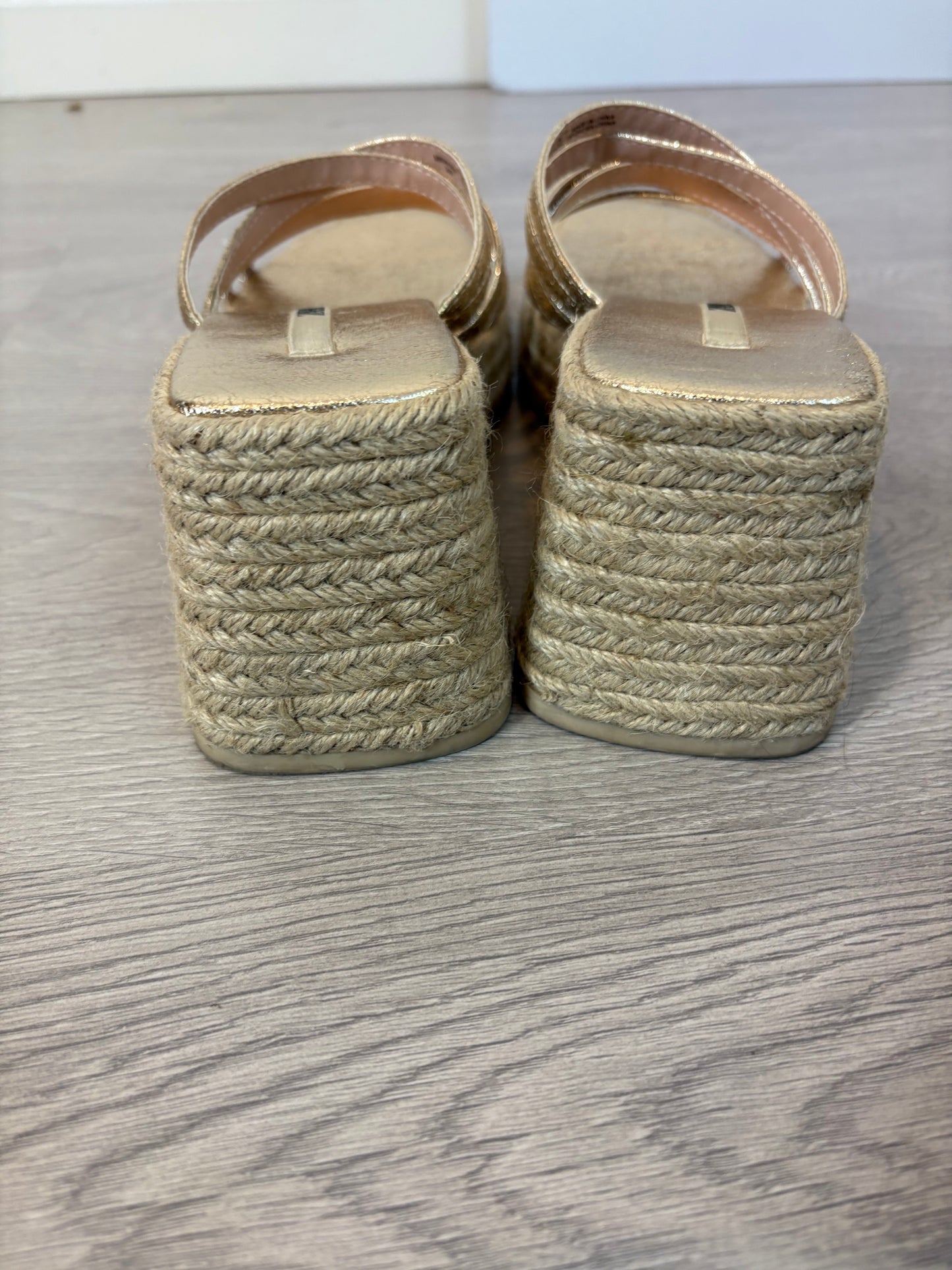 ZARA. Sandalias plataforma esparto. T 38