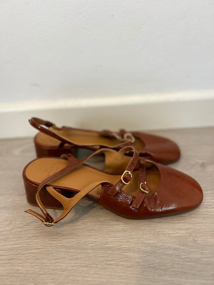 SÉZANE. zapatos camel hebilla. T 38