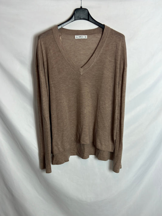 ZARA. Jersey fino marrón. T M