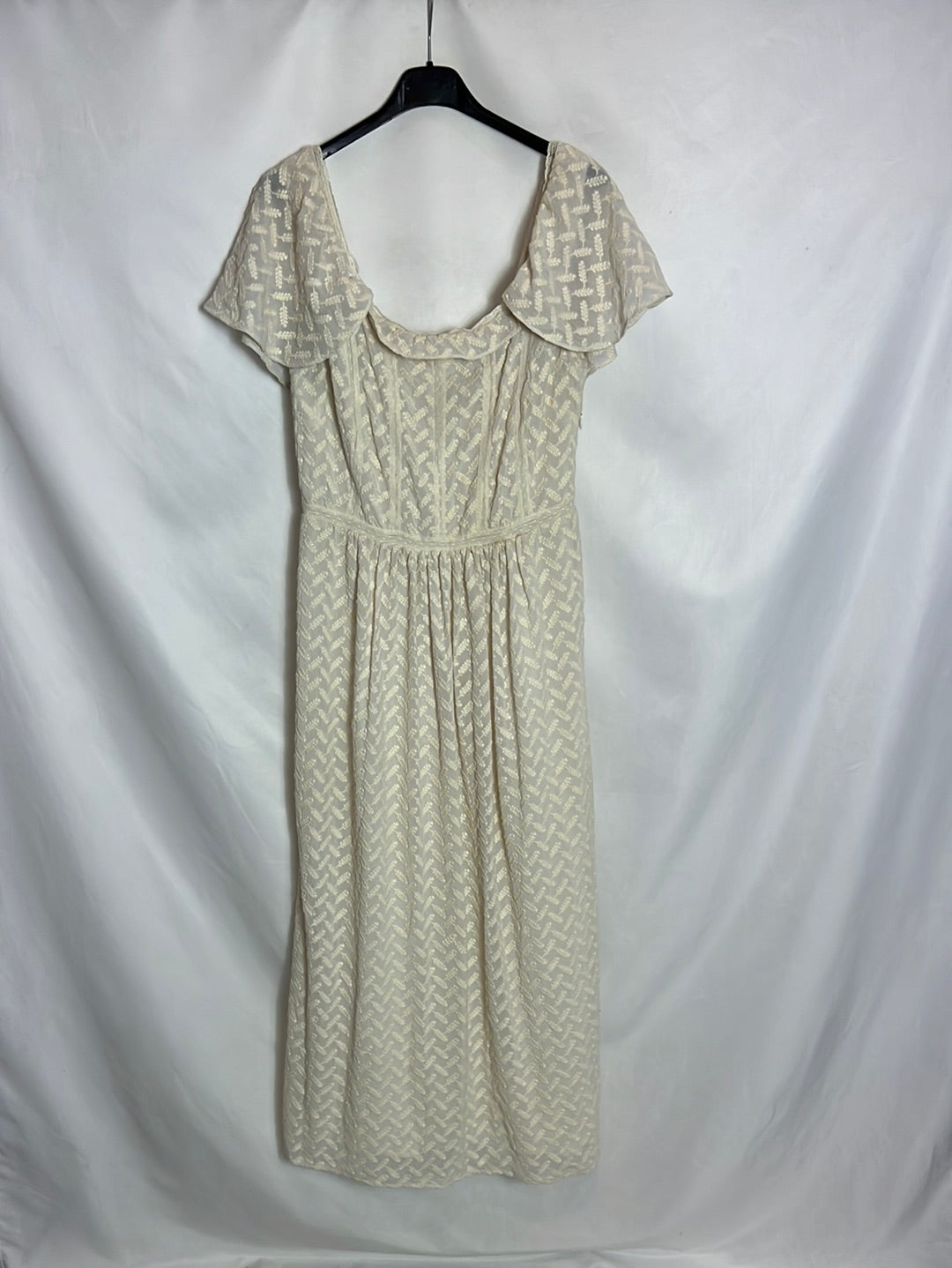INTROPIA. Long, ecru-colored embroidered dress. Size 36