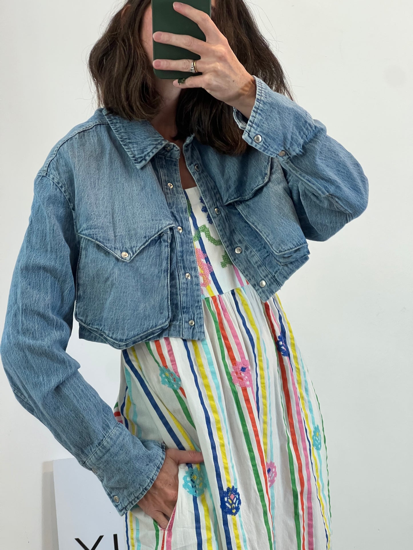 ZARA. Camisa denim crop. T XS