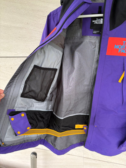 THE NORTH FACE. Chaqueta ski colores