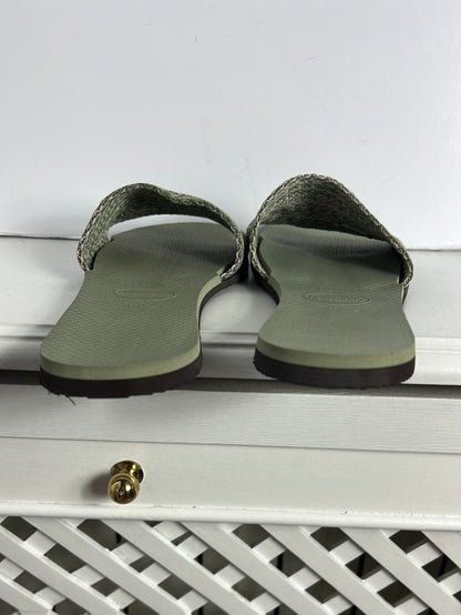 HAVAIANAS. Sandalia plana tira ancha. T 39-40