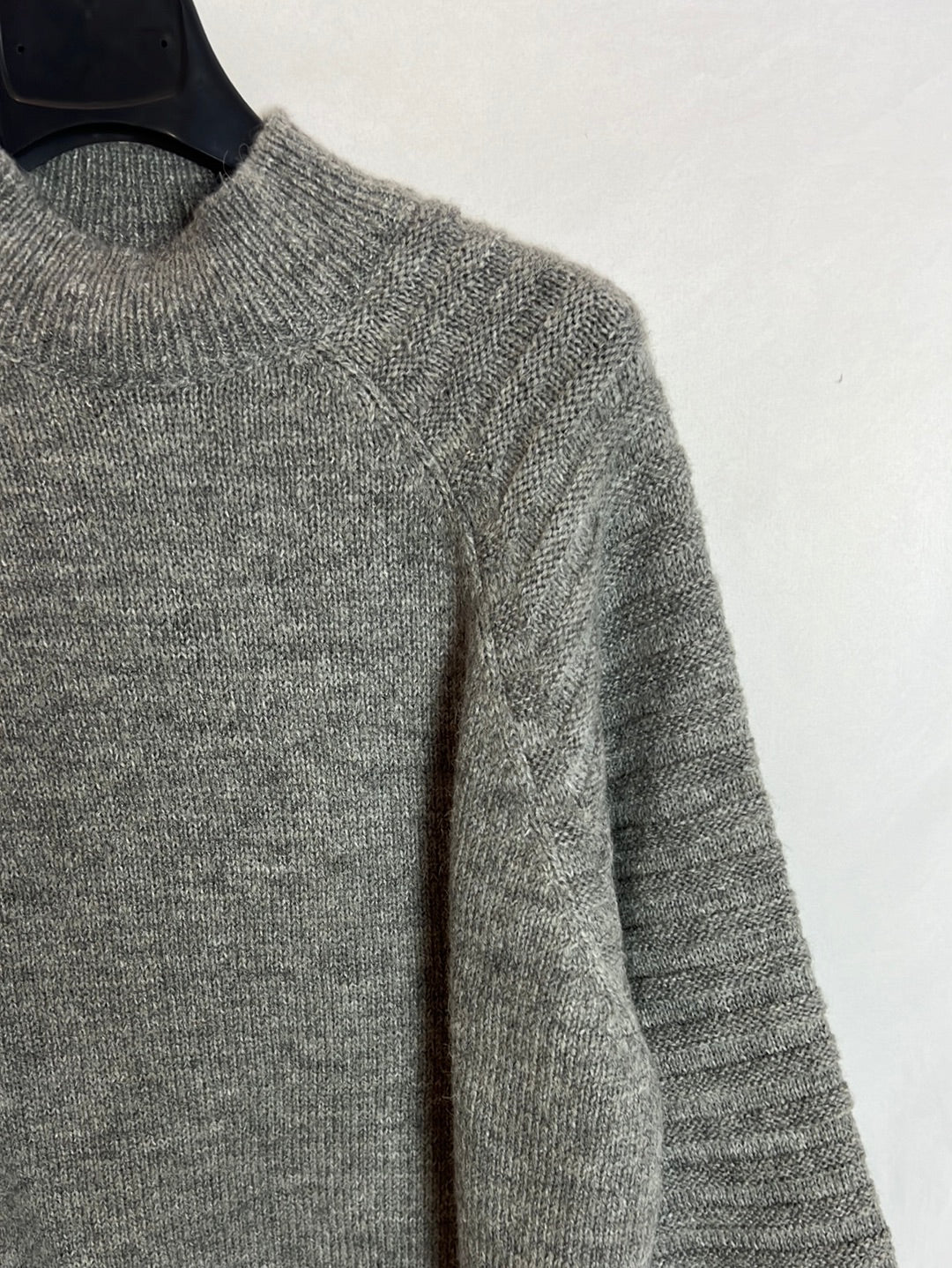 ZARA. Jersey gris cuello perkins T.m