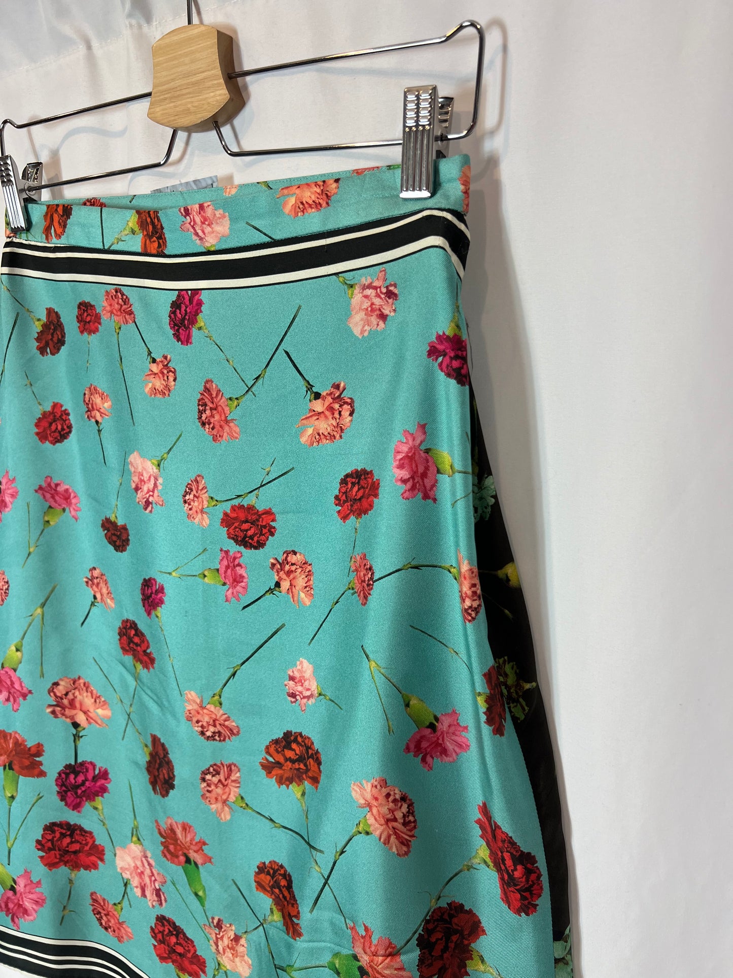 PAUL SMITH. Floral silk skirt S.42(36)