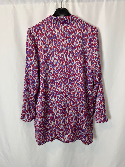 ATREZATÜRE. Blazer estampada rosas. T 40