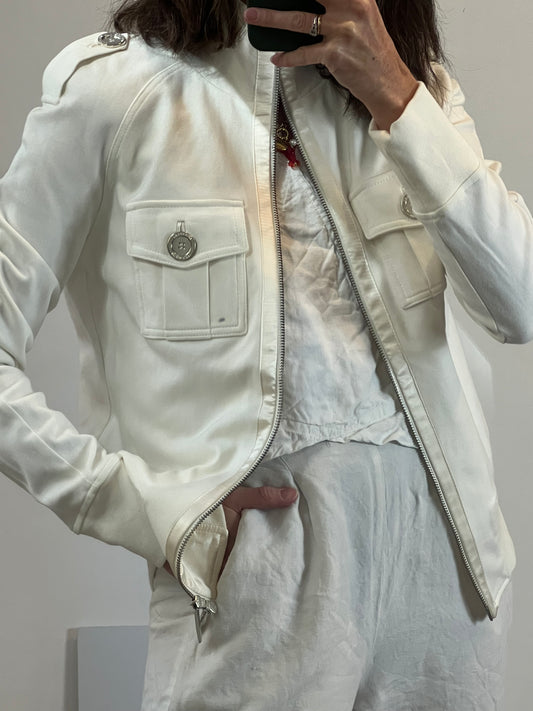 BURBERRY. Chaqueta blanca algodón bolsillos. T 42