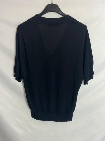 ZARA. Top punto negro estilo polo. T S
