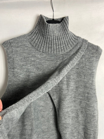 OTRAS. Jersey sin mangas gris apertura . T s/m