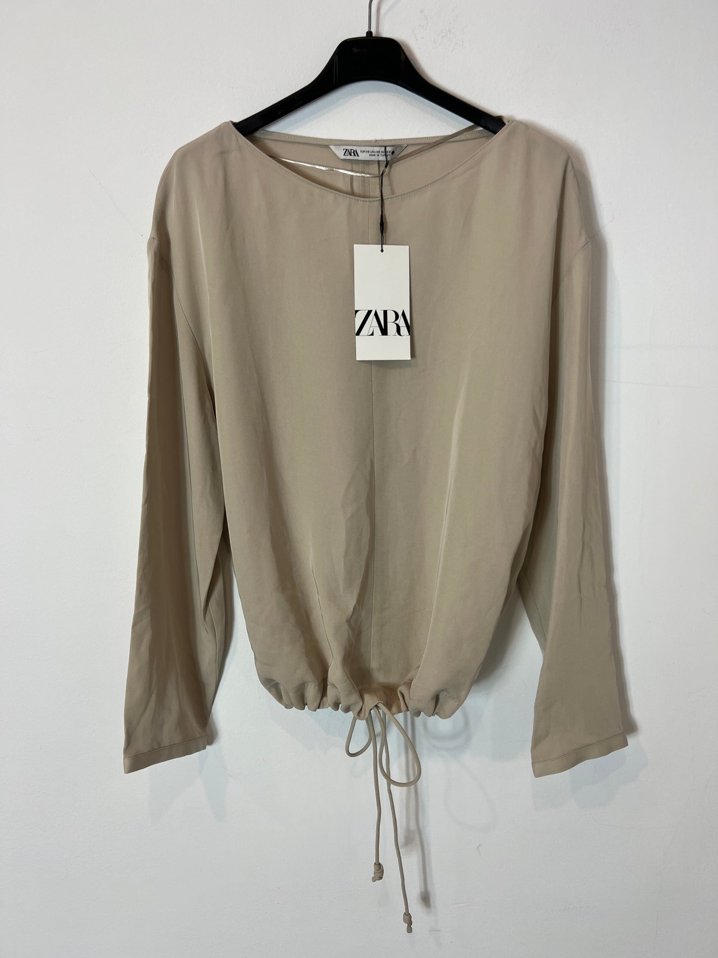 ZARA Flowy beige blouse T.xs