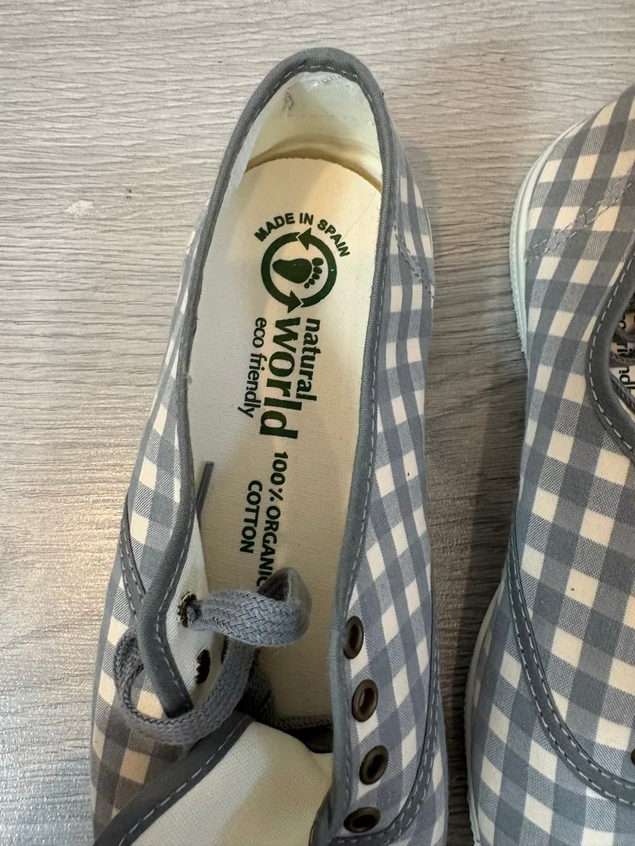 NATURAL WORLD. Zapatillas vichy eco friendly. T 38
