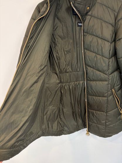 BARBOUR. Plumas verde capucha. T S