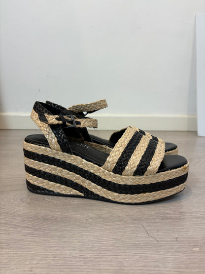 SIXTYSEVEN. Cuña rafia bicolor. T 41