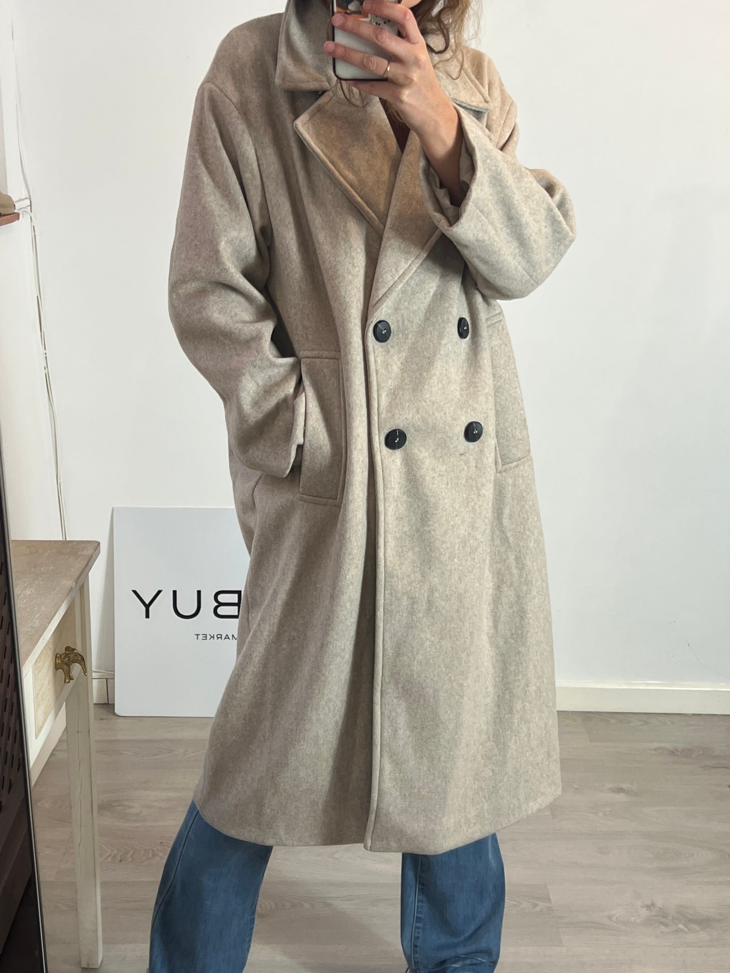 ZARA. Abrigo paño beige largo. T L