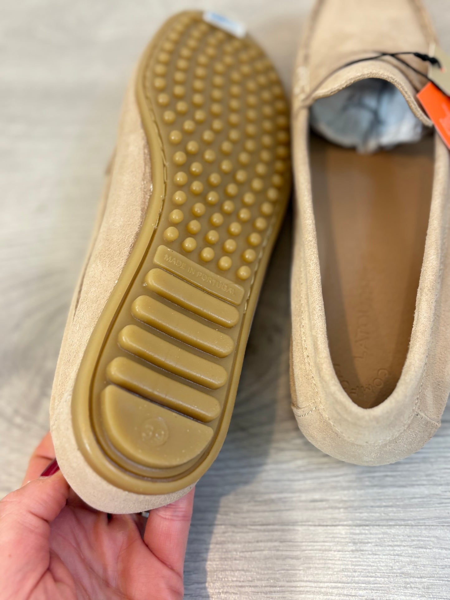 LATOUCHE. Mocasines beige piel vuelta. T 39