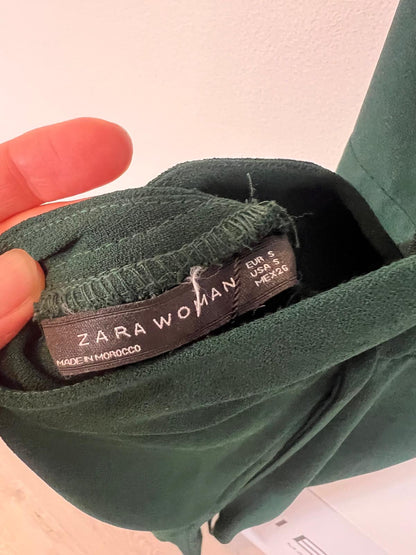 ZARA. Mono verde largo palazzo