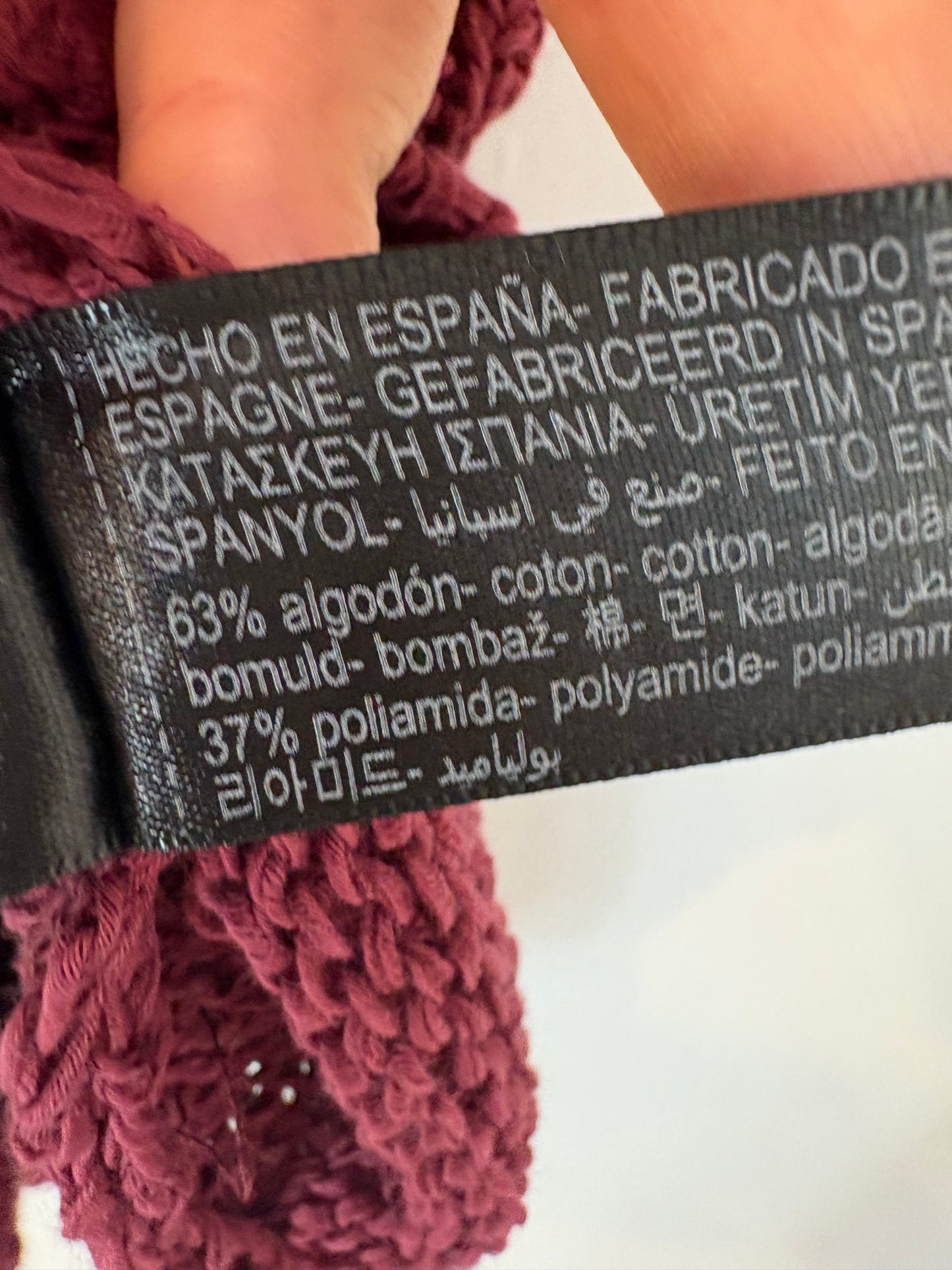 MASSIMO DUTTI. Top burdeos punto  T.xs