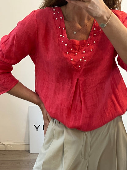 OTHERS. Red linen blouse with neckline detail. TL