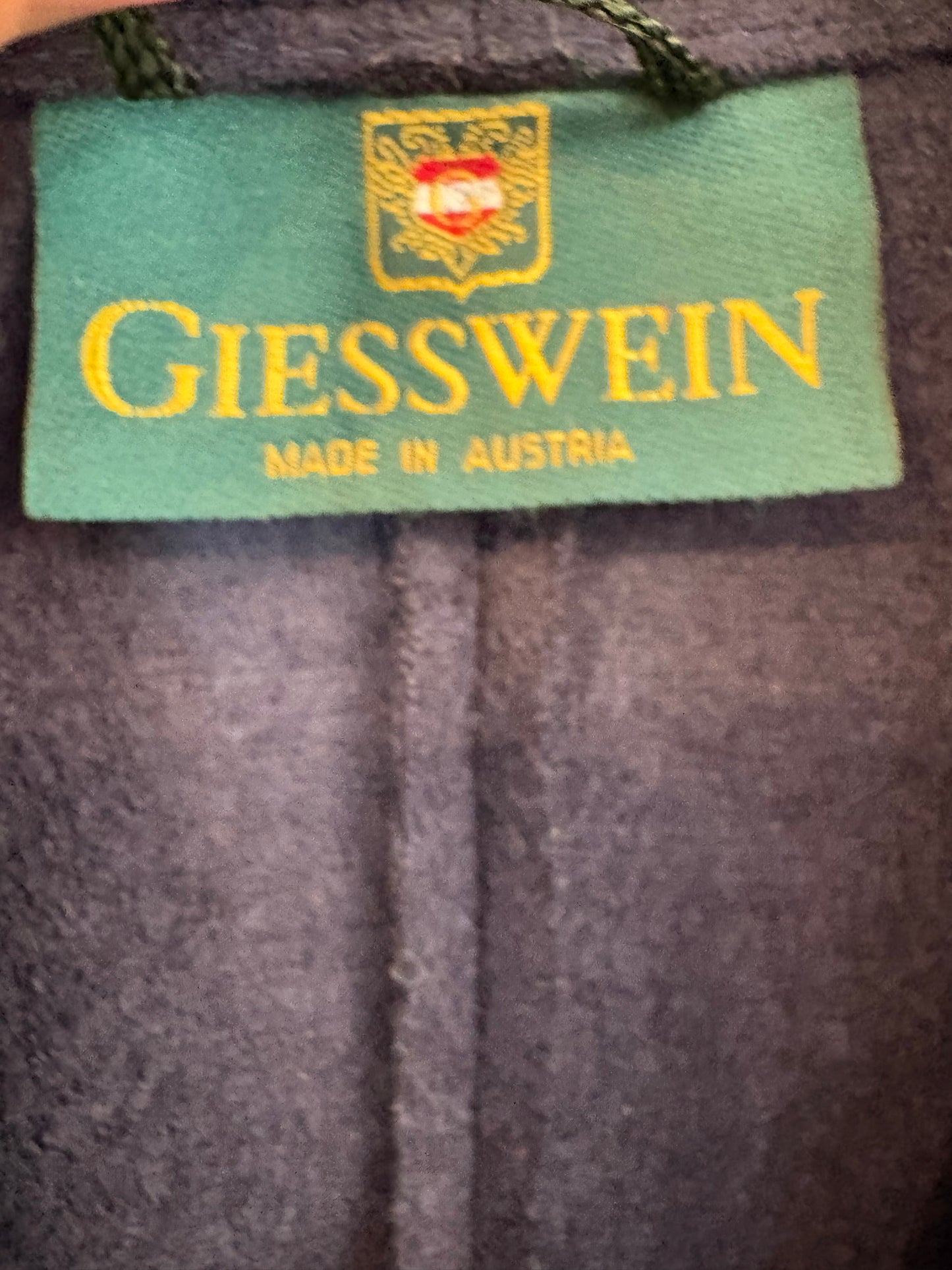 GIESSWEIN. Austriaca azul lana T.40