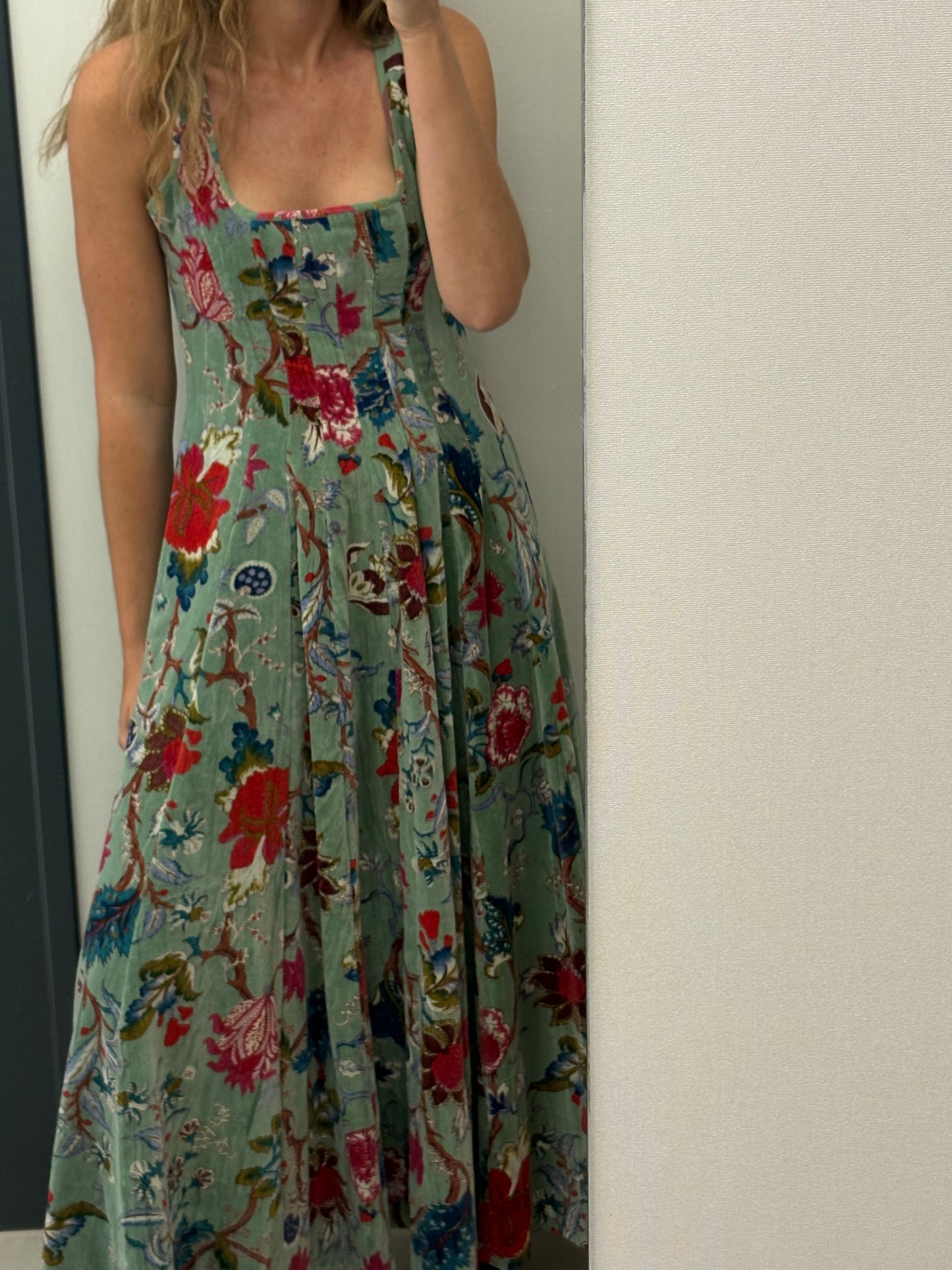 DAHLIA. Vestido Audrey terciopelo