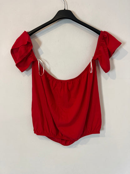 PINK WOMAN. top rojo hombros (VARIAS TALLAS)