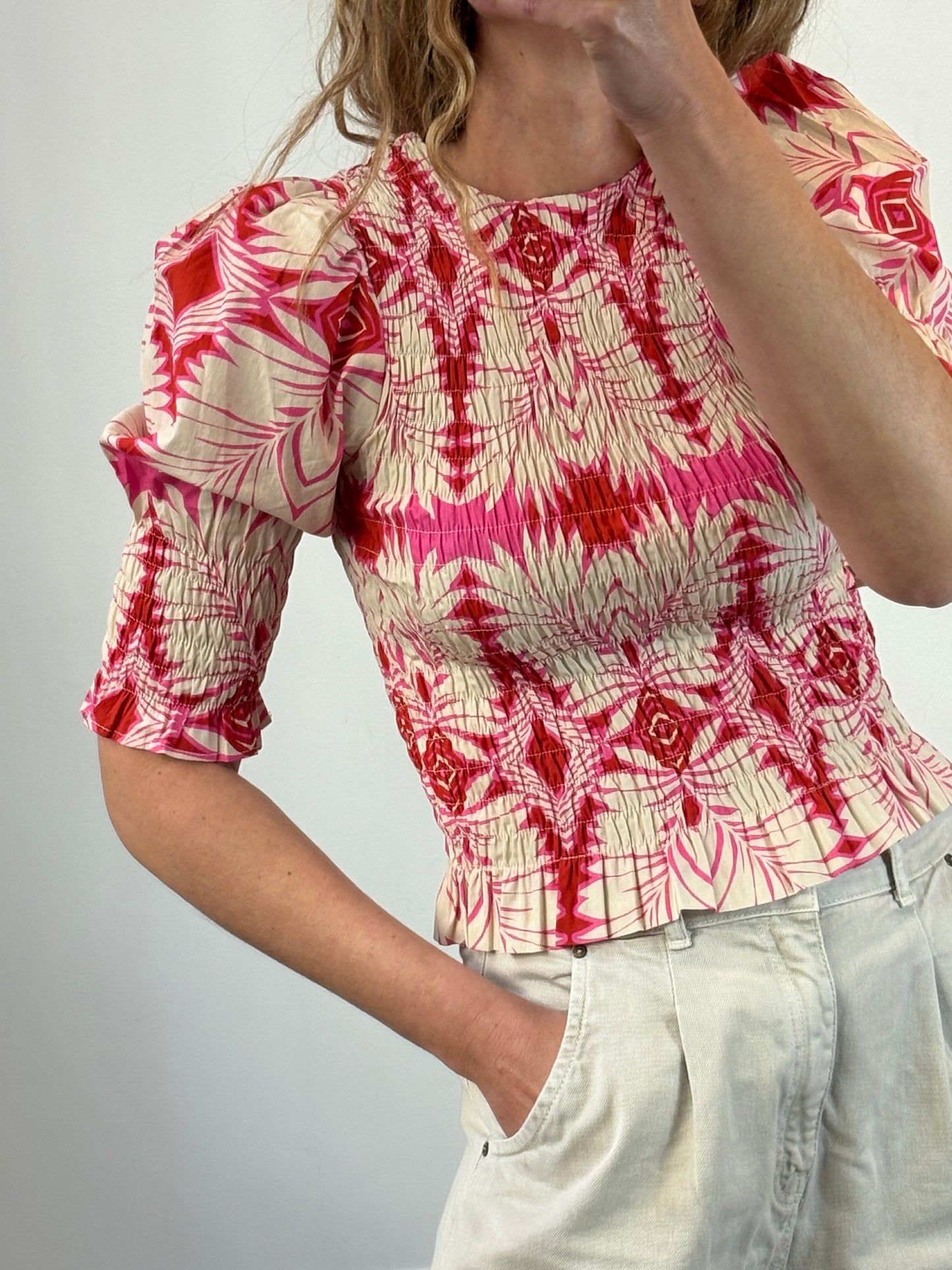 PIETRA. Blusa estampada nido de abeja