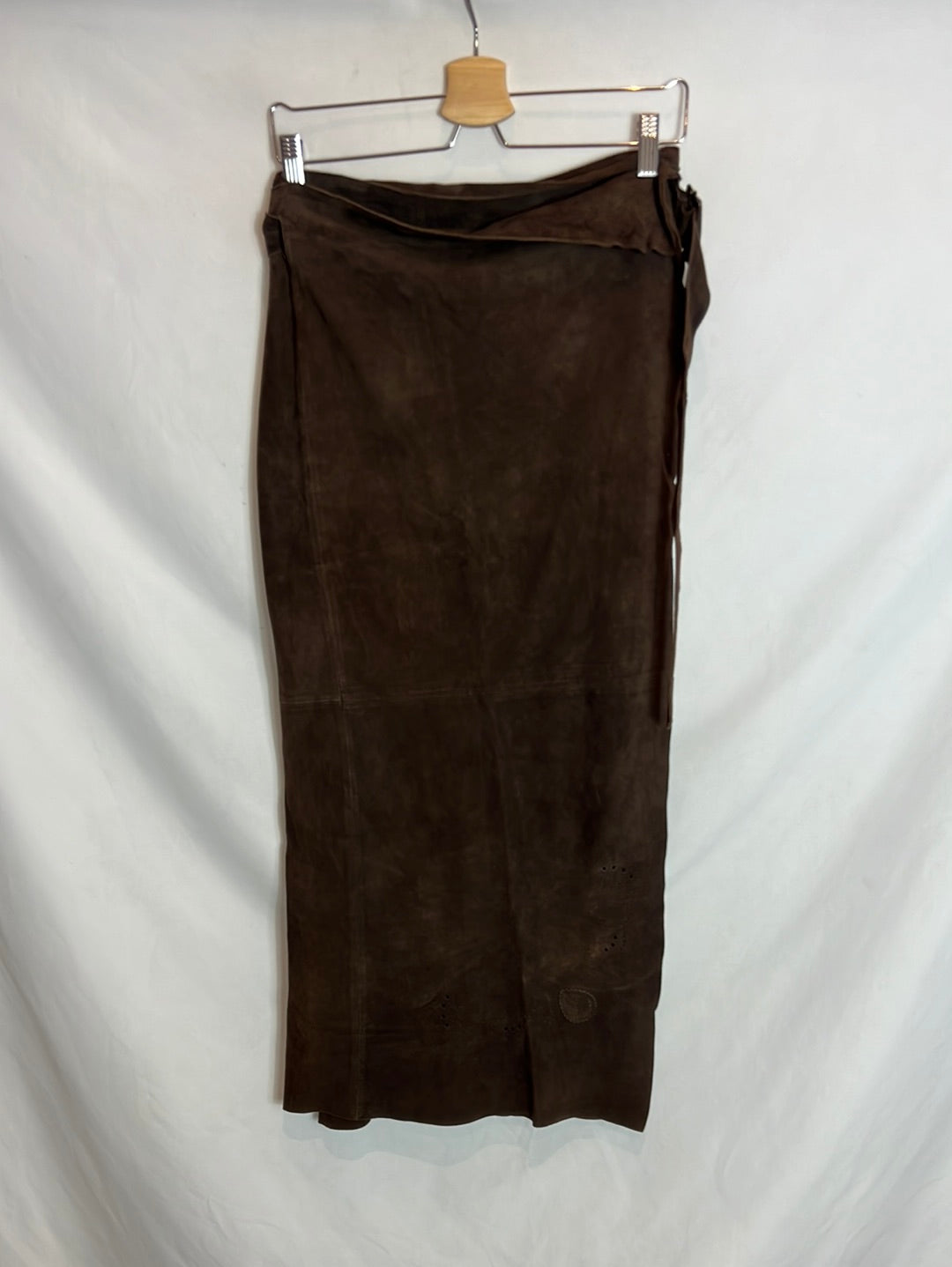 KENZO. Brown leather pareo-effect skirt. Size 42 (Tara)