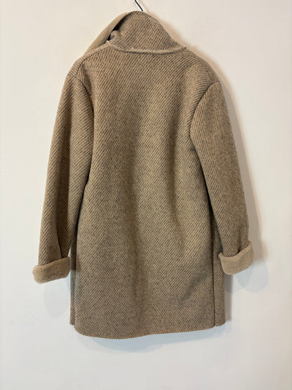 ZÚA. Abrigo beige textura con lana