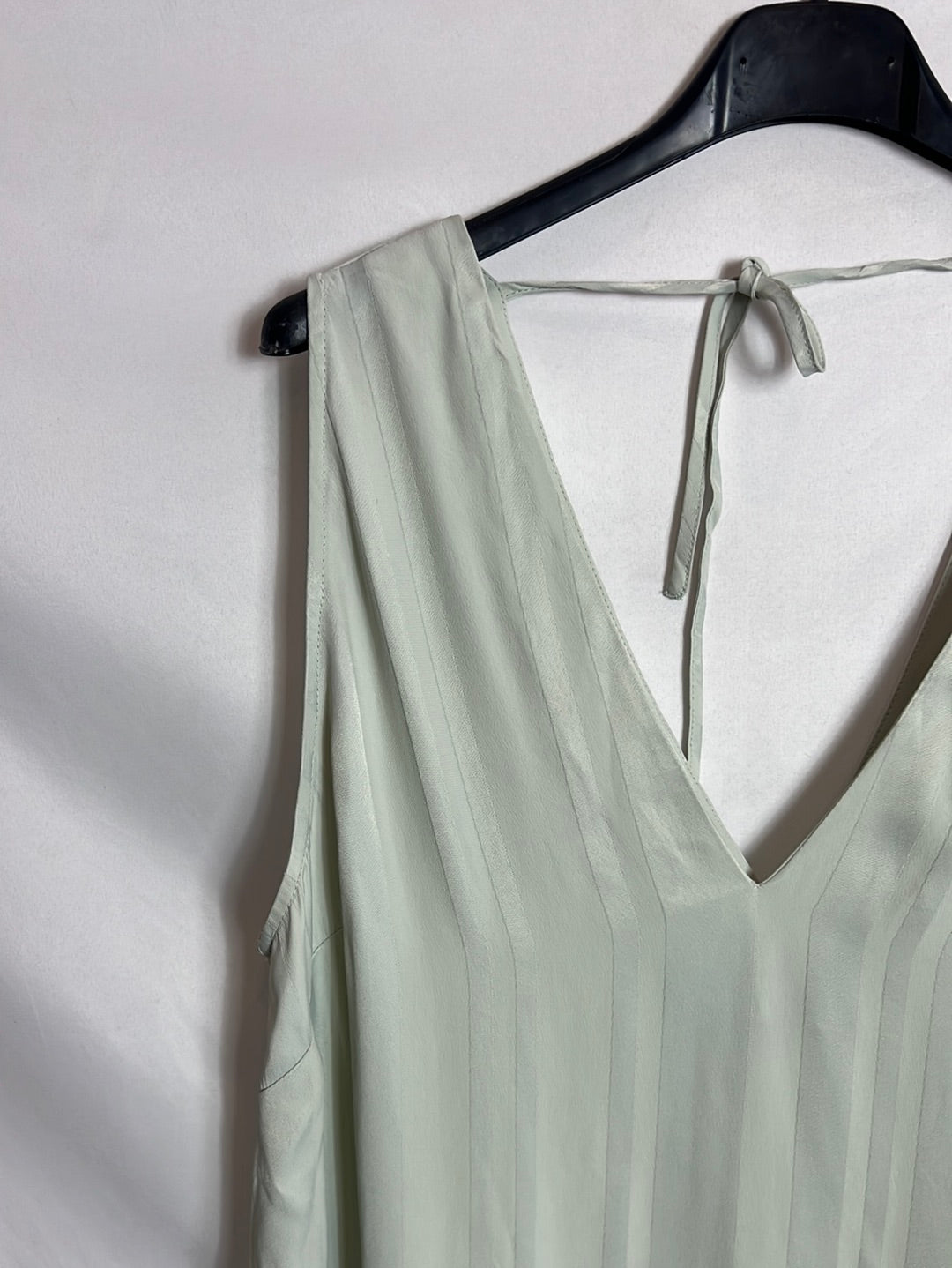 H&M. Top verde claro rayas. T M