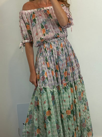 JOT. Vestido largo vaporoso estampado hombros
