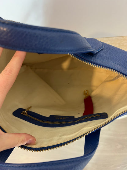 AVG. Bolso shopper azul piel