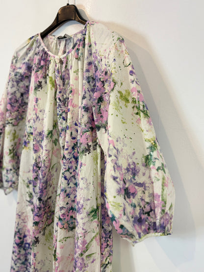 COS. Vestido midi estampado pintura. T XS