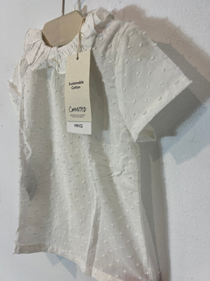MANGO. Blusa plumeti blanca. T 9-12 meses