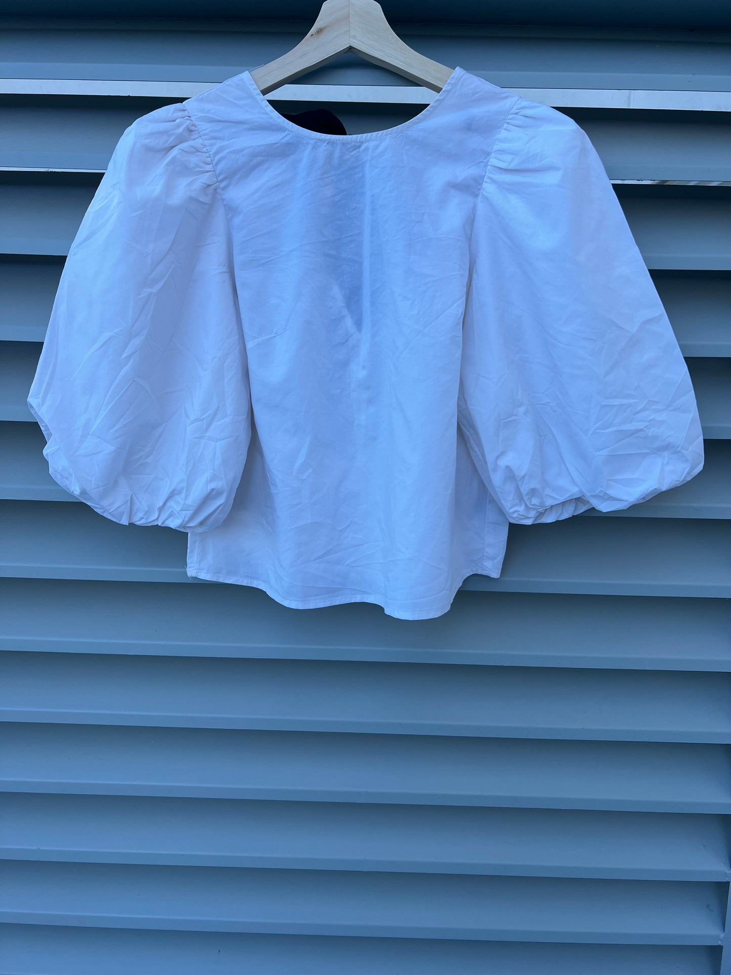 H&M. Top blanco lazada