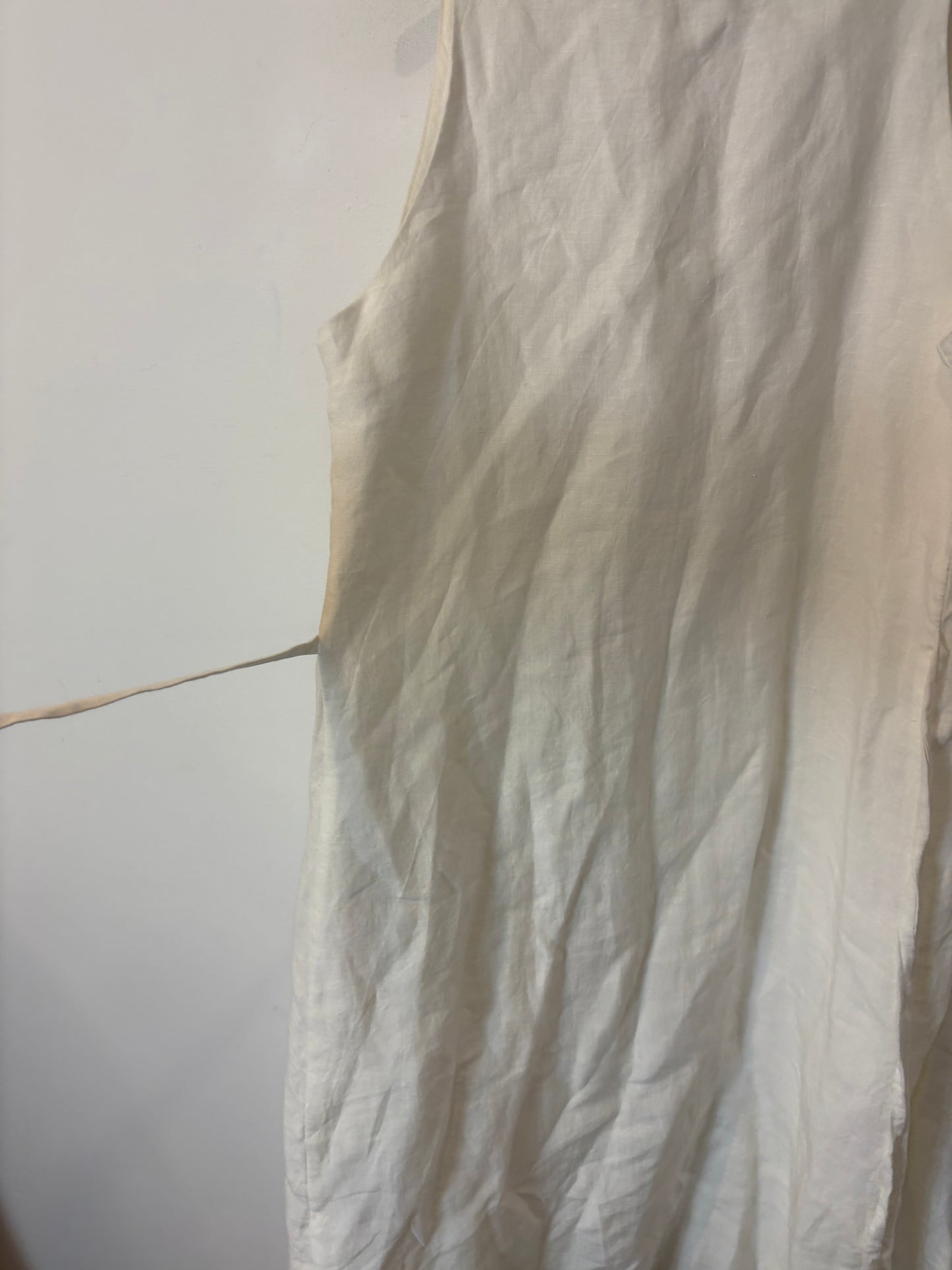 SON FINISTRA. Chaleco lino blanco