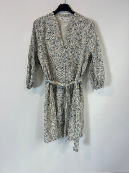 ZARA. Short textured dress. Size XS