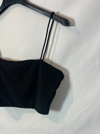 SHEIN. Croptop negro  licra T.s