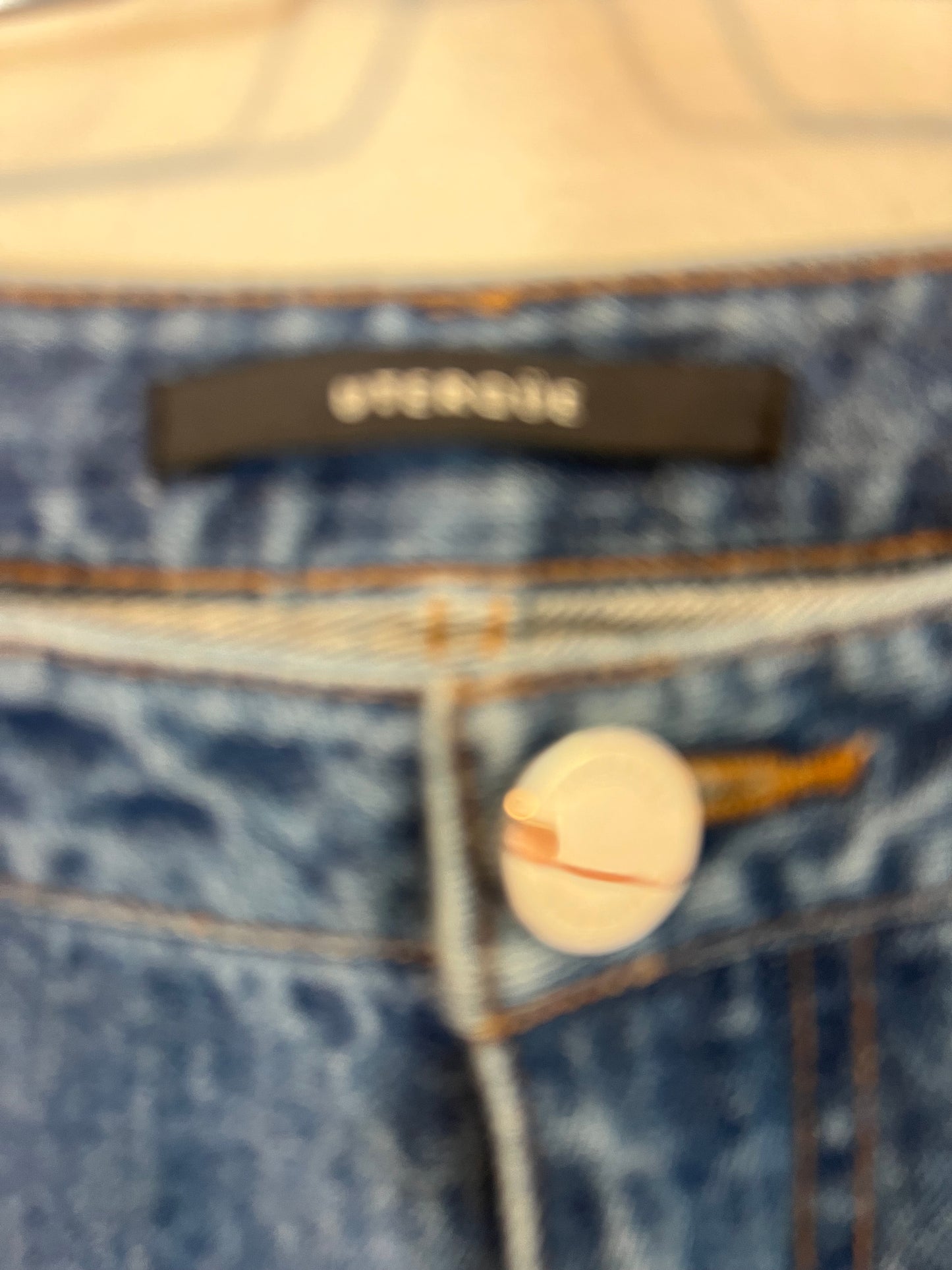 UTERQÜE. Denim recto perlas. T 38