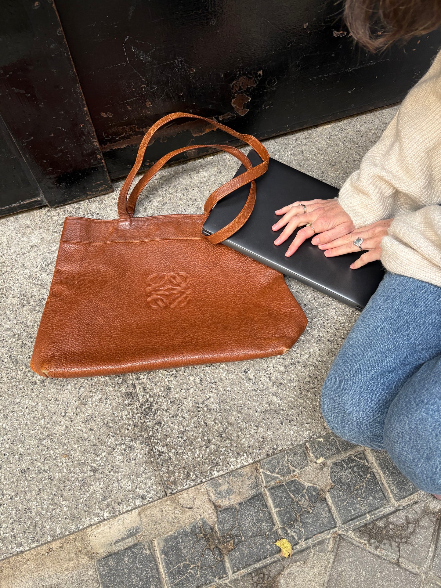 LOEWE. Bolso piel vintage