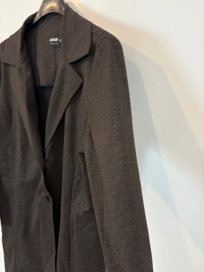 ERRE. Chaqueta marrón espiga  3/4