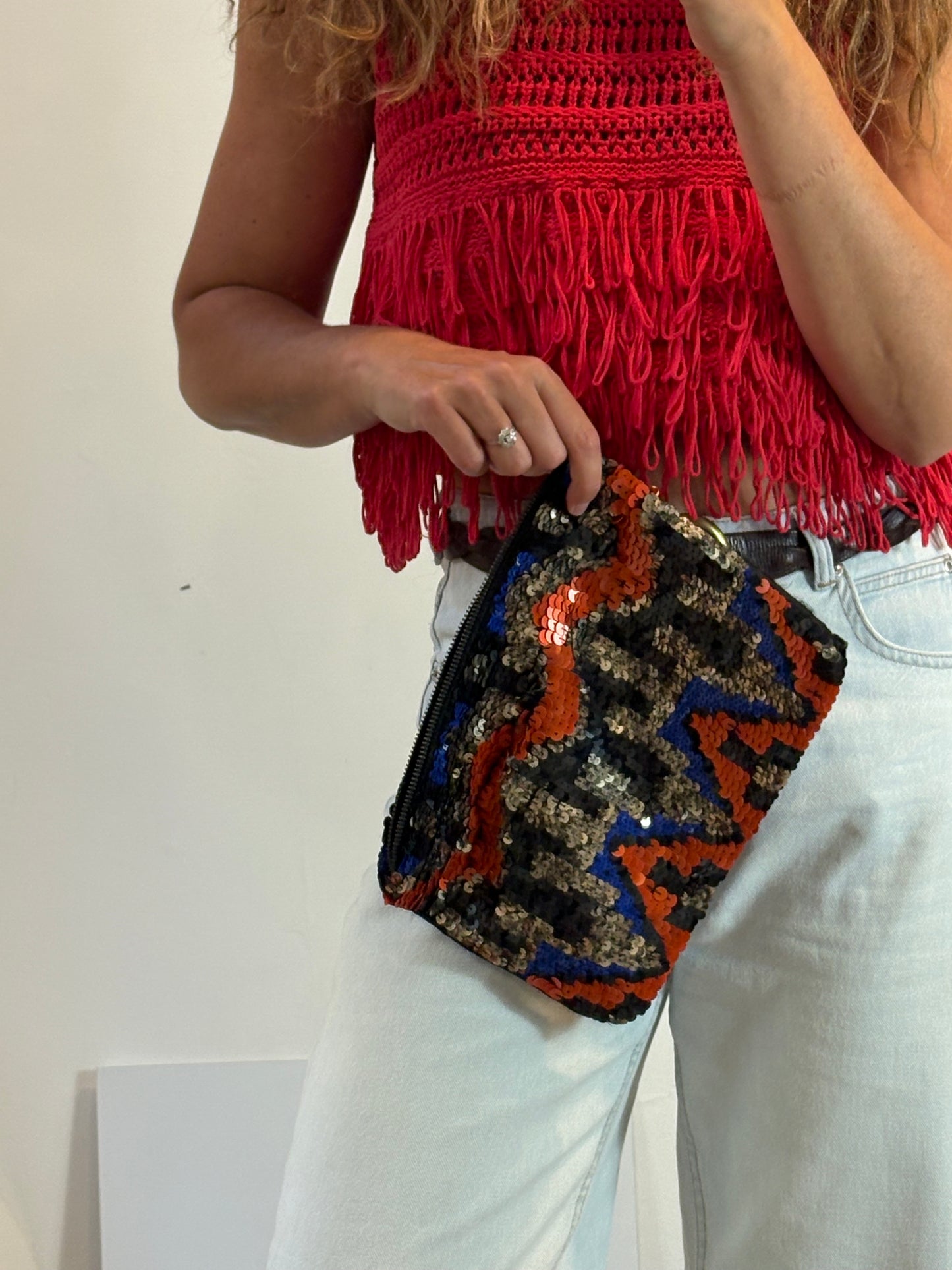 ZARA. Cartera de mano lentejuelas