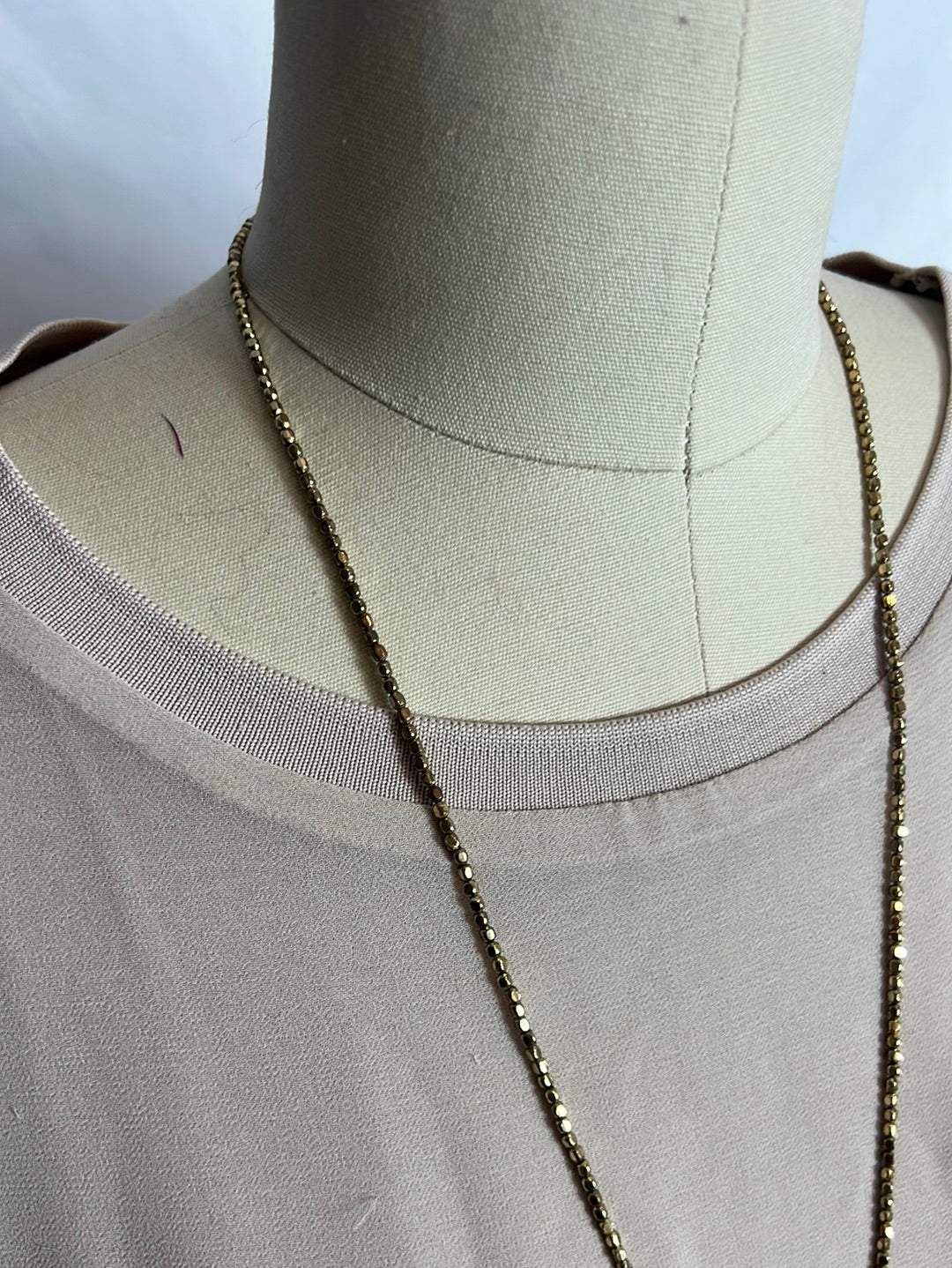 OTHERS. Gold chain cross necklace