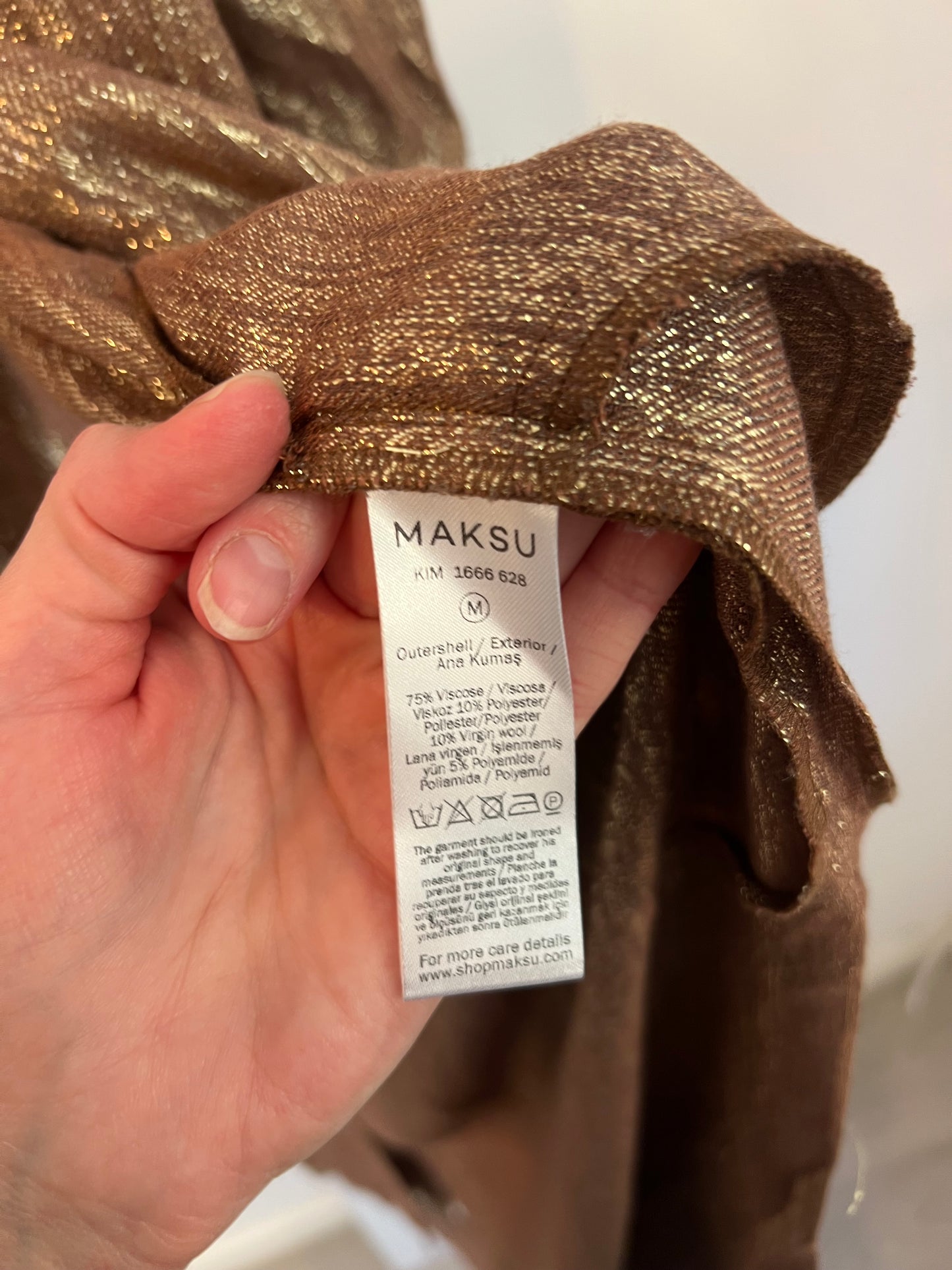 MAKSU. Kimono ocre hilos T.m