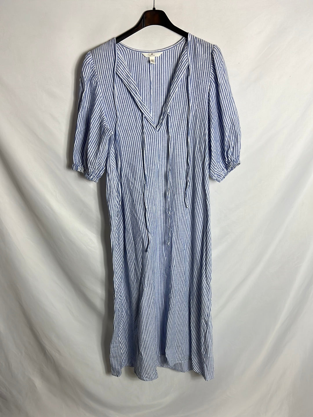 H&amp;M. Long striped linen dress T.xs