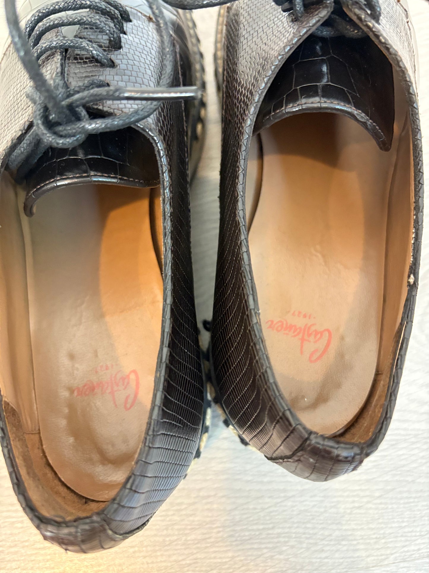 CASTAÑER. Leather shoes with textured soles. Size 38