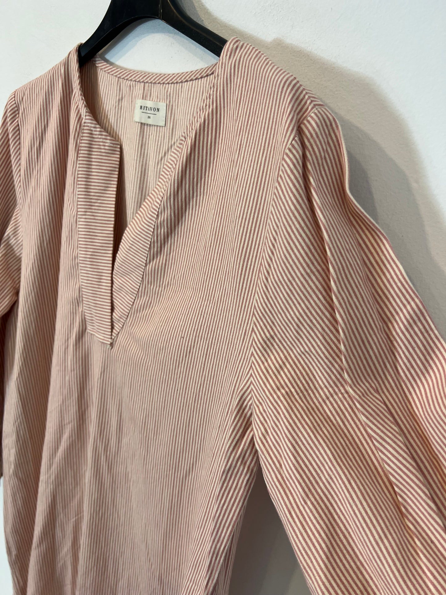 RITAVON. Long textured striped dress. Size 36