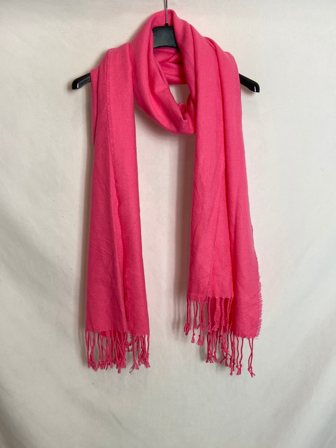 OTHERS. Pink pashmina YOUR