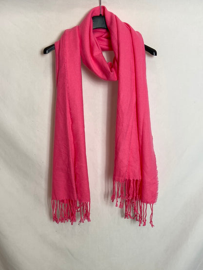 OTHERS. Pink pashmina YOUR